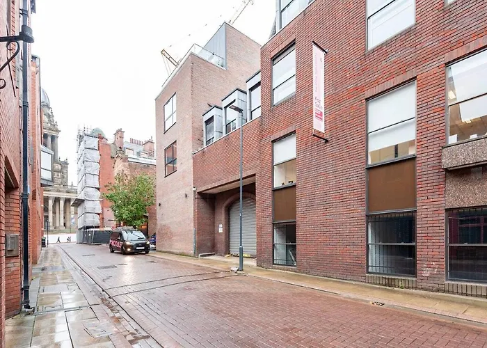 Aire Apartments